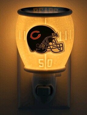 NFL Chicago Bears Plug-In Mini Warmer Night Light BNIB